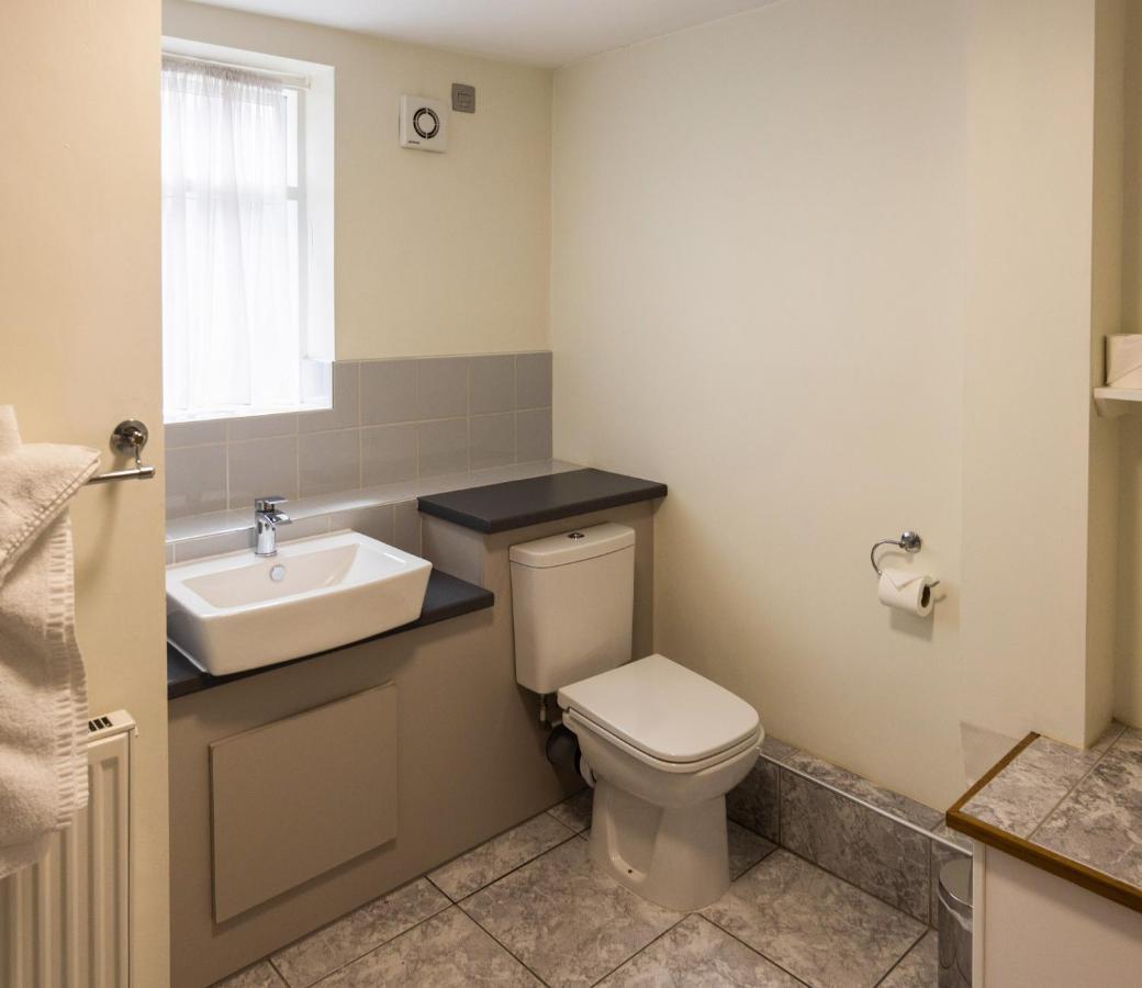 The White Hart Hotel Uttoxeter Esterno foto