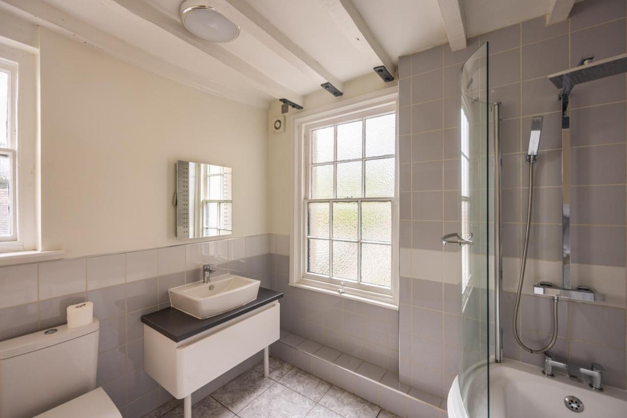 The White Hart Hotel Uttoxeter Esterno foto