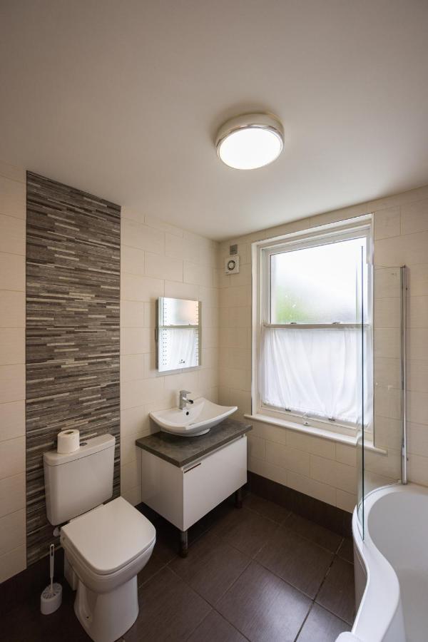 The White Hart Hotel Uttoxeter Esterno foto