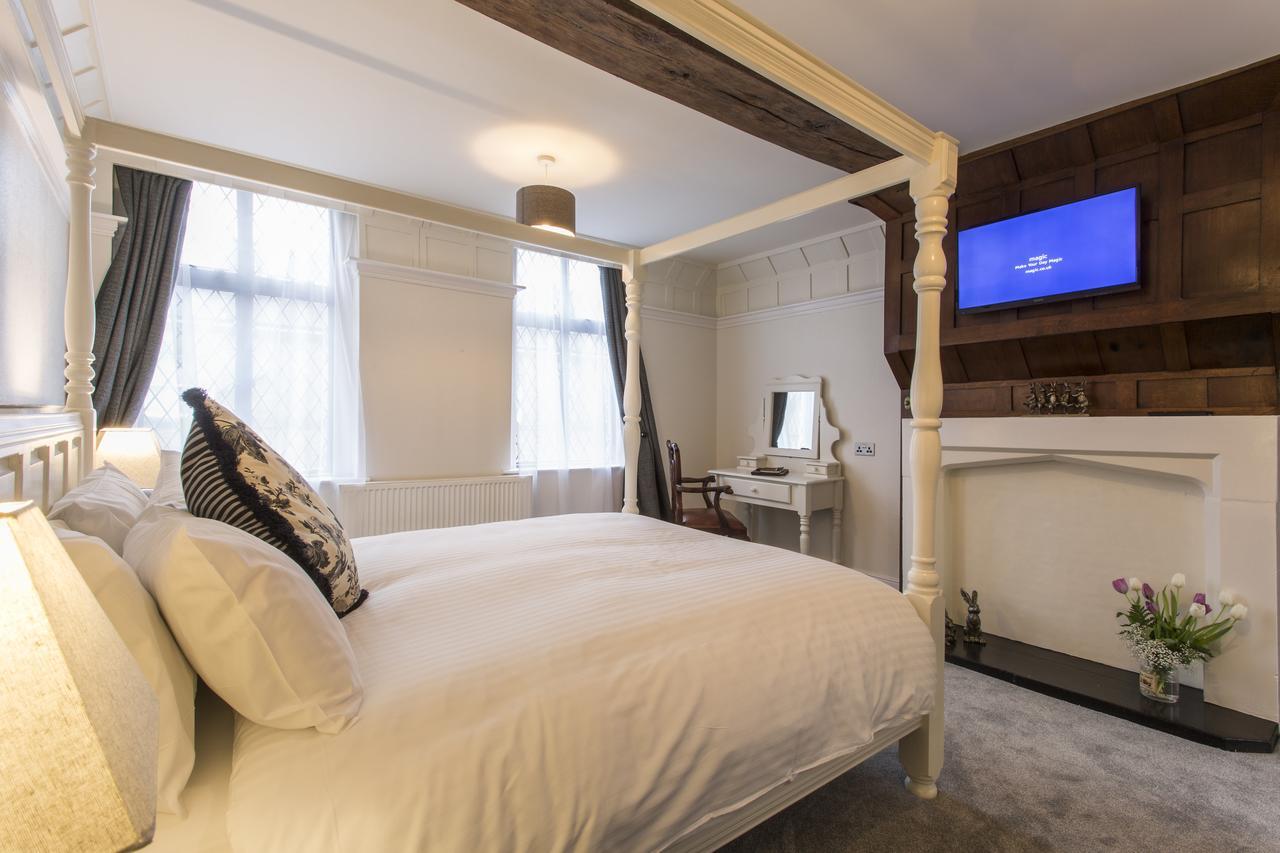 The White Hart Hotel Uttoxeter Esterno foto